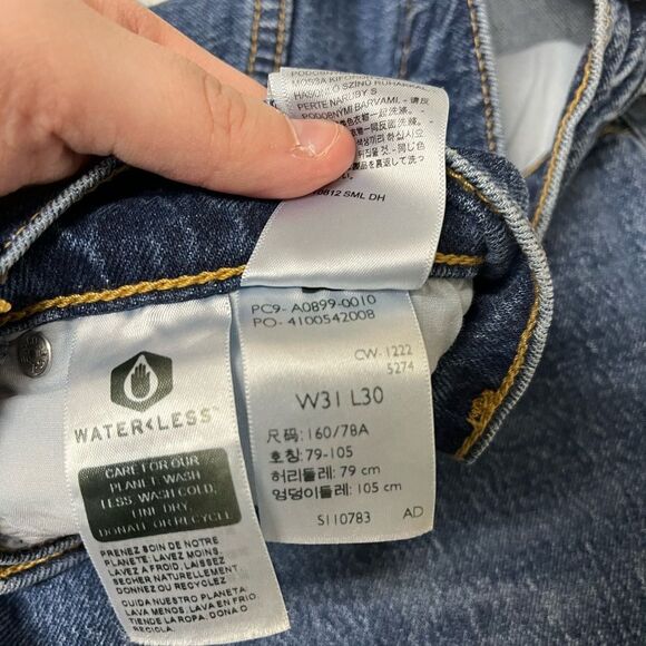 NWOT Levi’s Premium Denim 70s High Flare Medium Wash Jeans SZ 31 12 - Picture 6 of 6